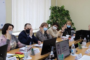 На соискание премии «Женщина Оренбуржья» подано 93 заявки